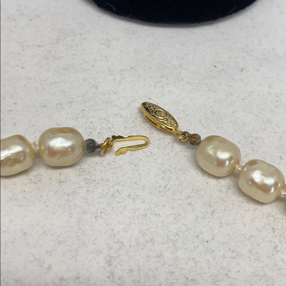 Beautiful baroque pearl necklace - Picture 7 of 7